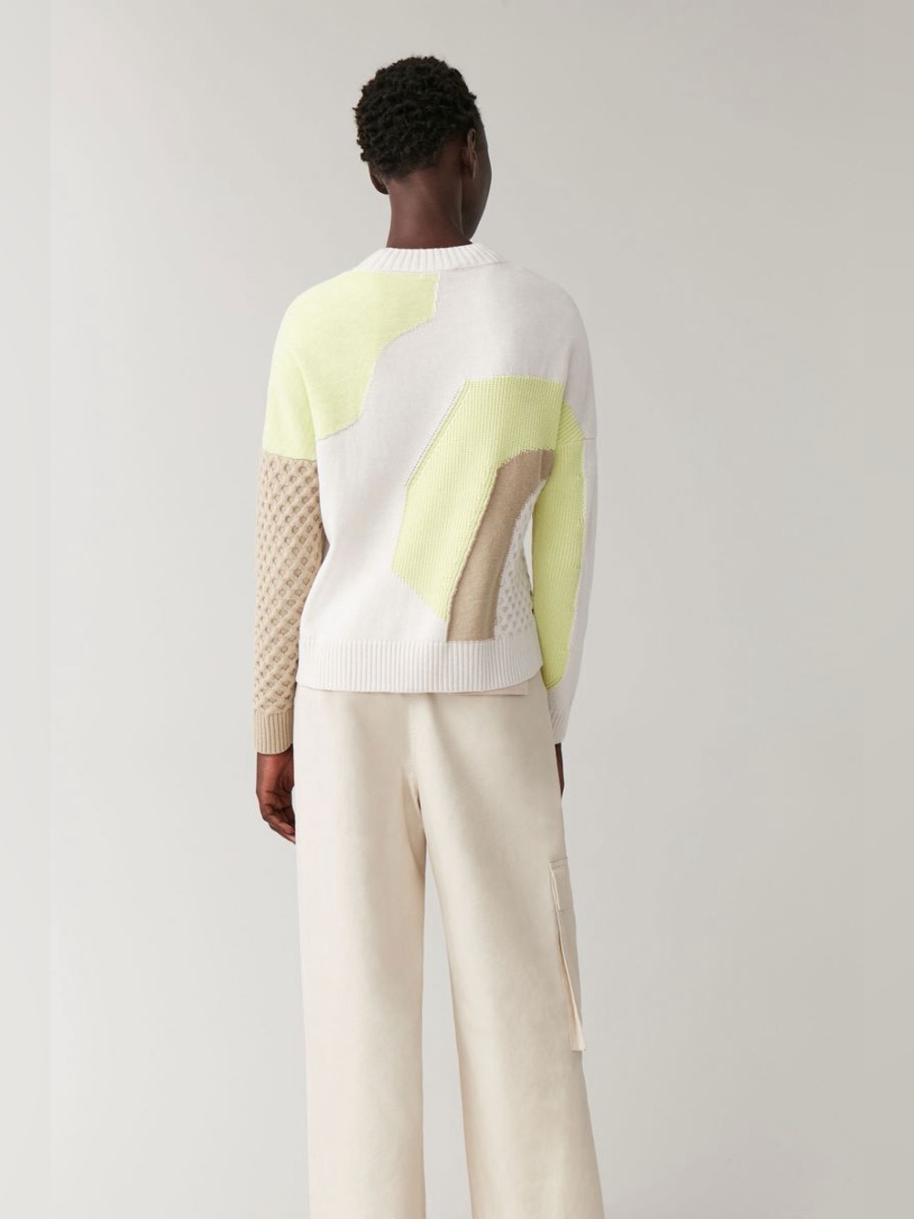 COS crewneck color block wool-cotton sweater with neon green detailing - Picture 4 of 12